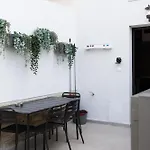 Apartment Panmari *