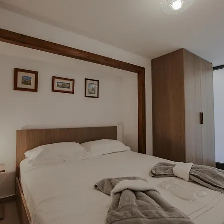 Panmari Apartment