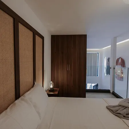 Apartment Panmari *